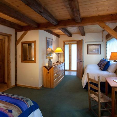 Cottam'S Lodge By Alpine Village Suites Taos Ski Valley Kamer foto