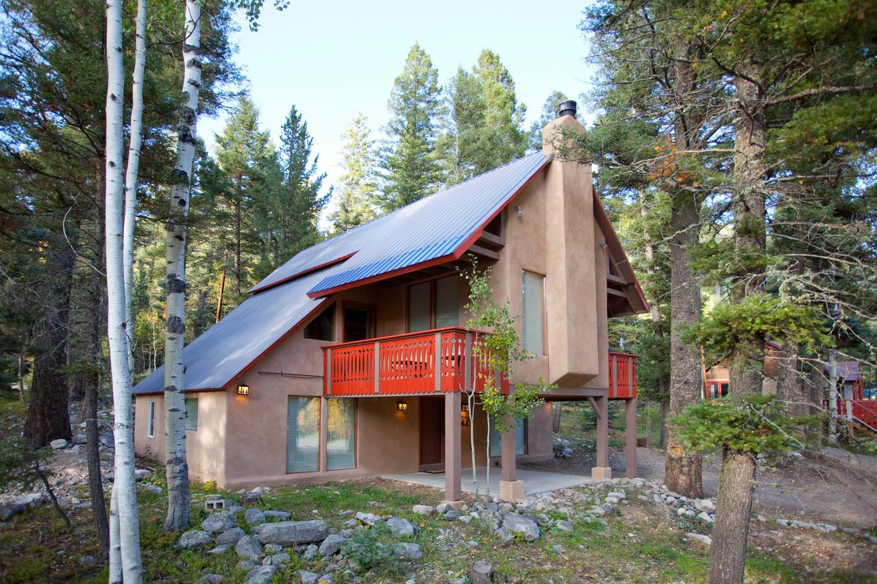 Cottam'S Lodge By Alpine Village Suites Taos Ski Valley Buitenkant foto